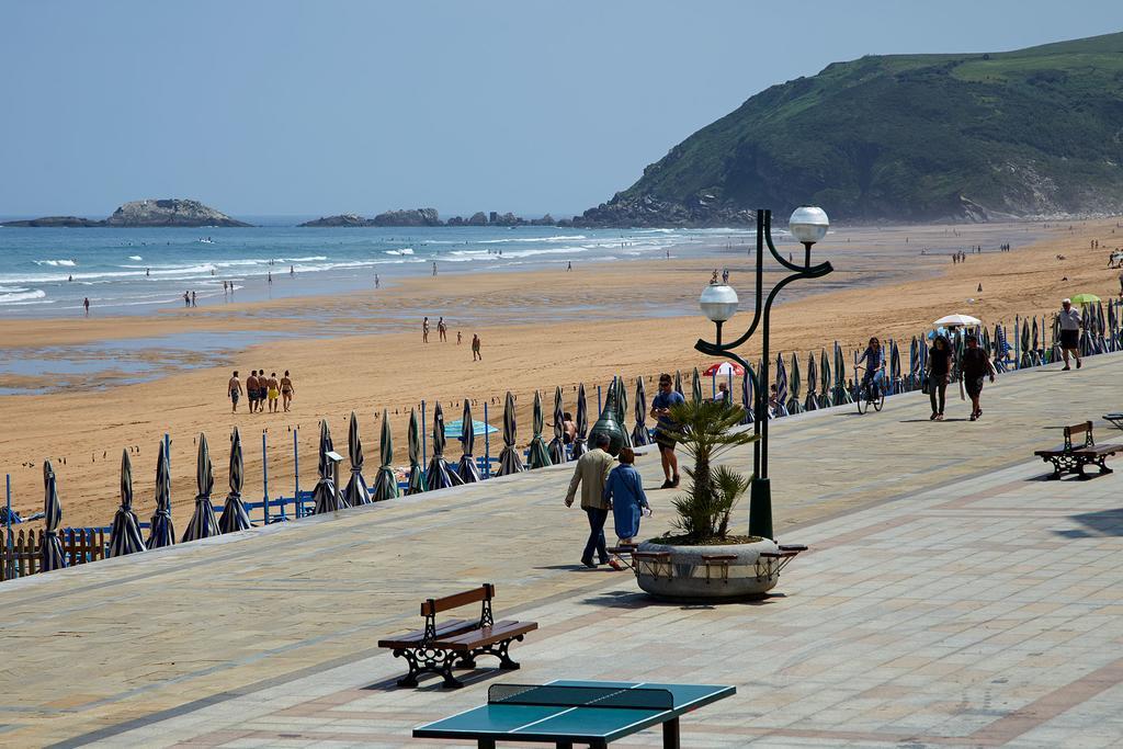 Apartamentos Egona Zarautz Sobre El Mar Экстерьер фото